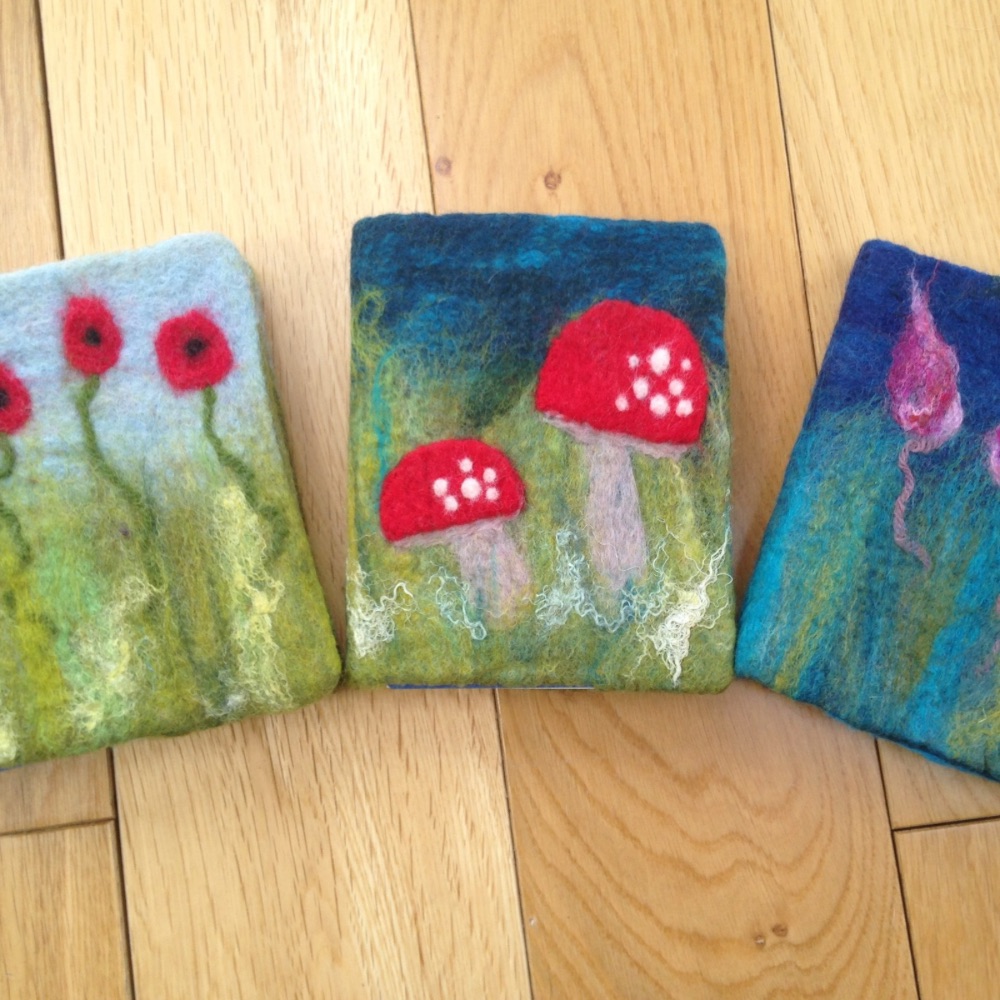 05 November 2026 - Full Day - Robyn Smith: Wet Felted Notebook Covers - Image 2